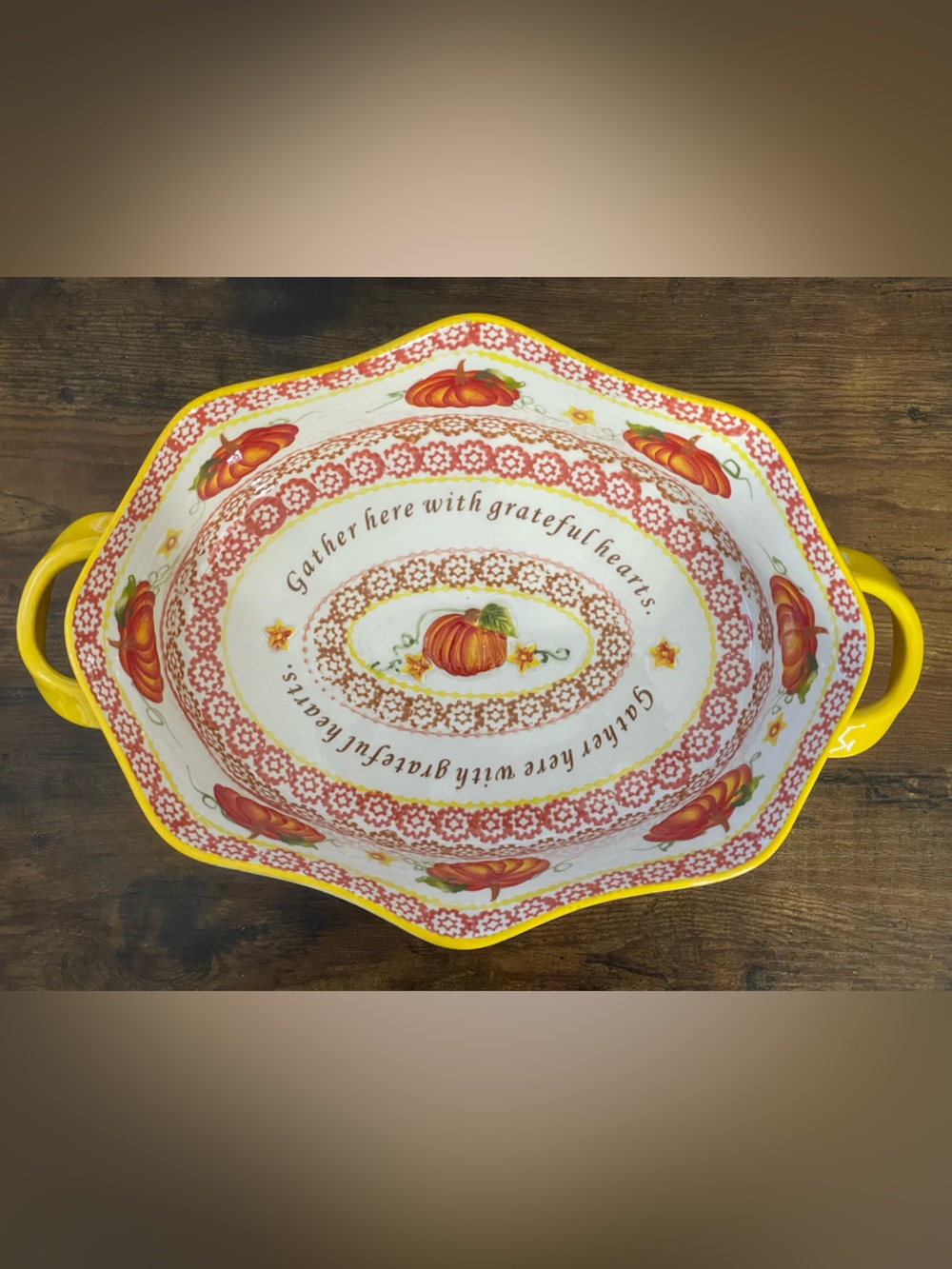 TEMPTATIONS Old World Pumpkin Patch 3qt Oval Baker